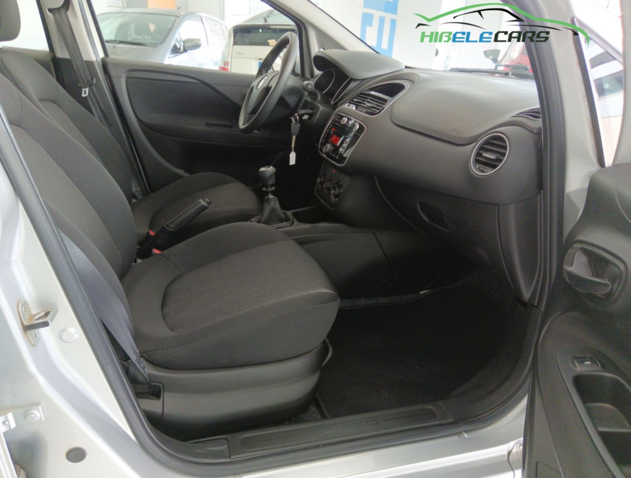 Fiat Punto 1.2 MYSTYLE  - Foto 16