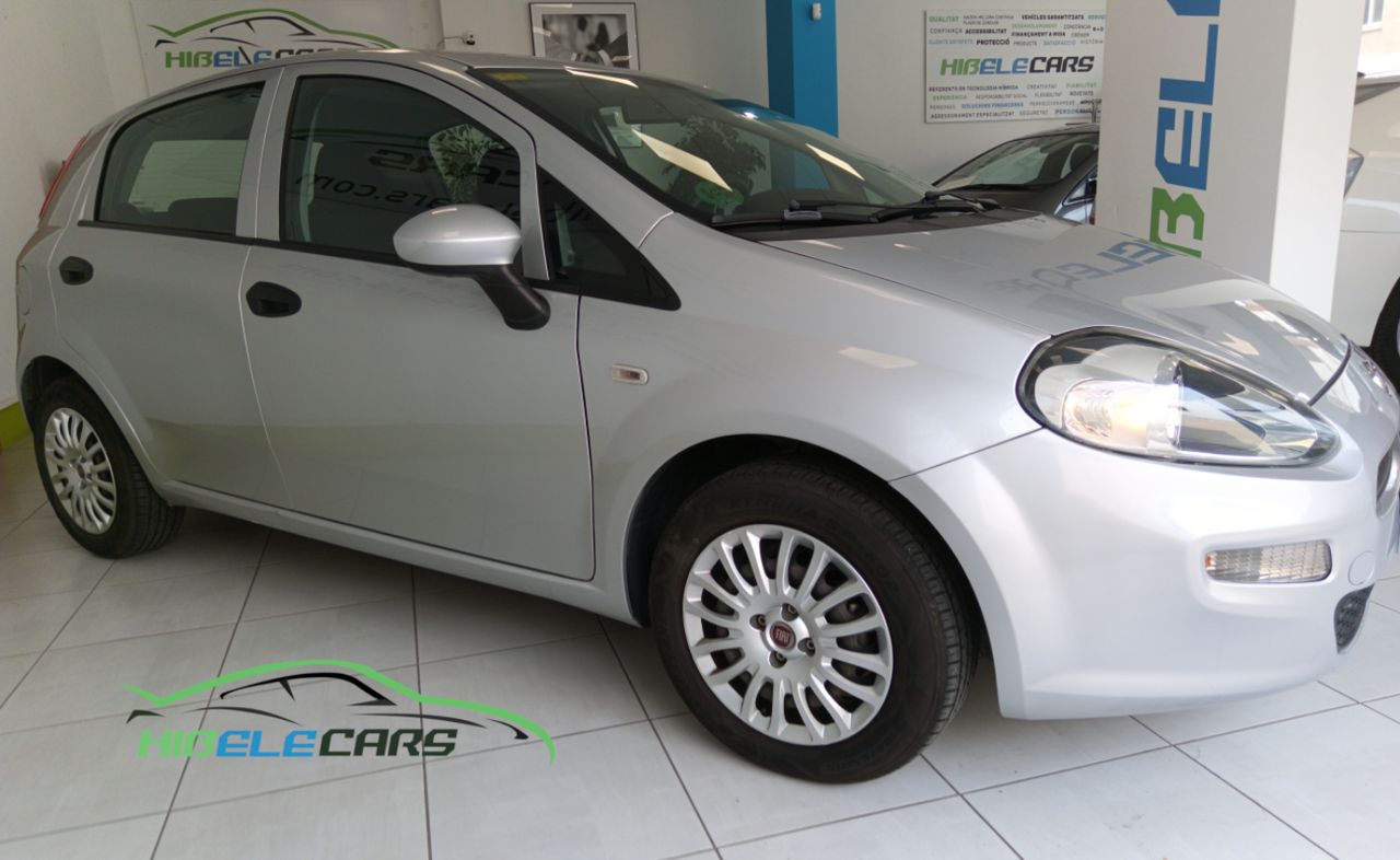 fiat punto 2016 / foto grande (3)