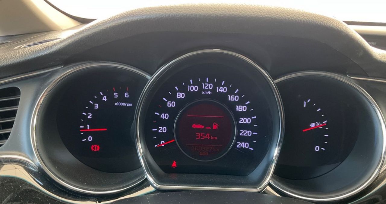 Kia Ceed 1.4 CRDI TECHNO  - Foto 12