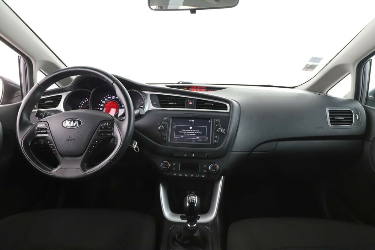 Kia Ceed 1.4 CRDI TECHNO  - Foto 13