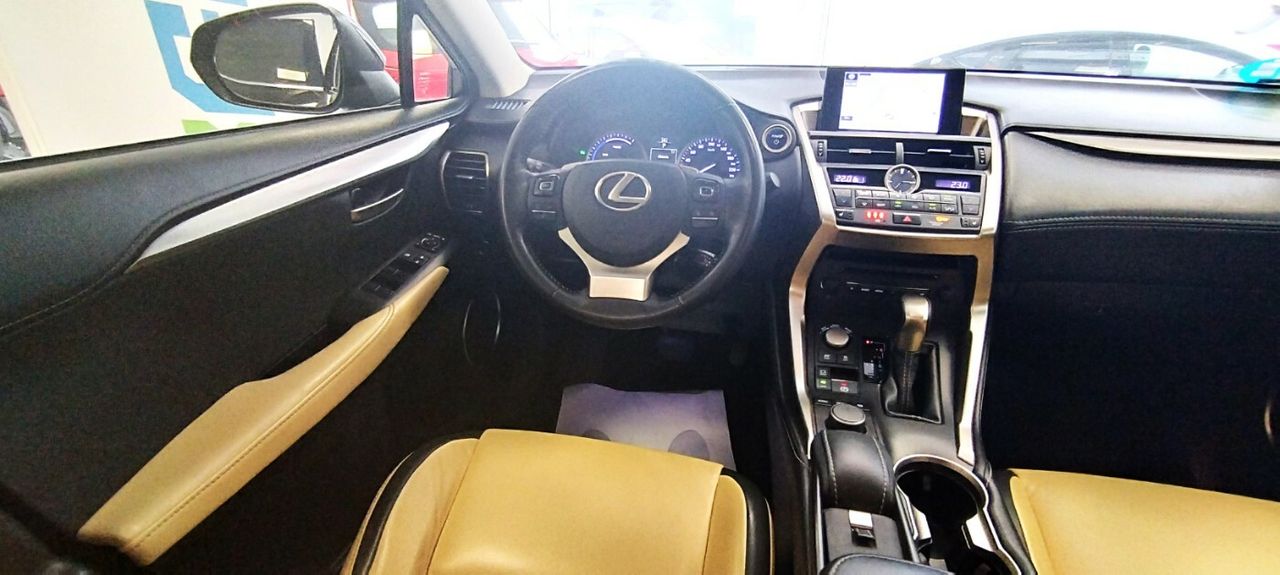 Lexus NX EXECUTIVE  - Foto 15