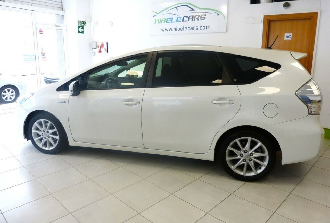 Toyota Prius  7 plazas PLUS ADVANCE  - Foto 7