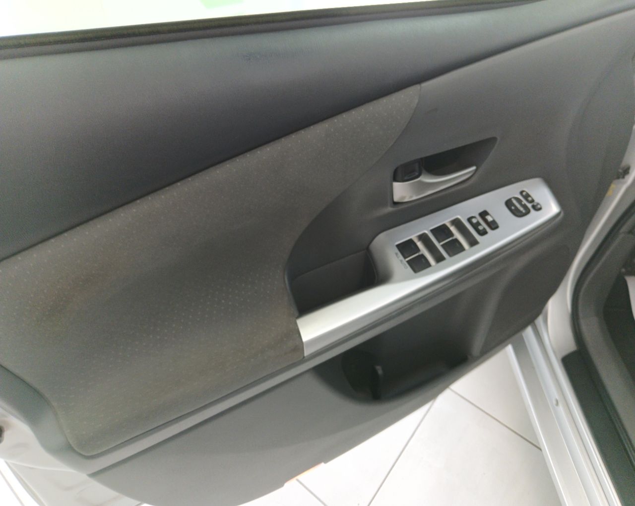 Toyota Prius+ ADVANCE  - Foto 33