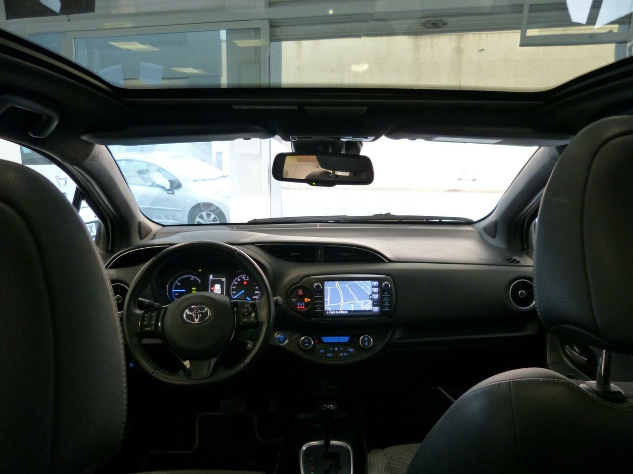 Toyota Yaris 1.5 FEEL+  - Foto 10