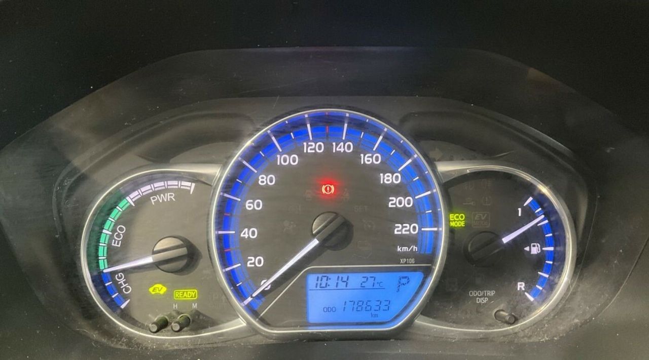 Toyota Yaris 1.5 HYBRID ACTIVE  - Foto 12