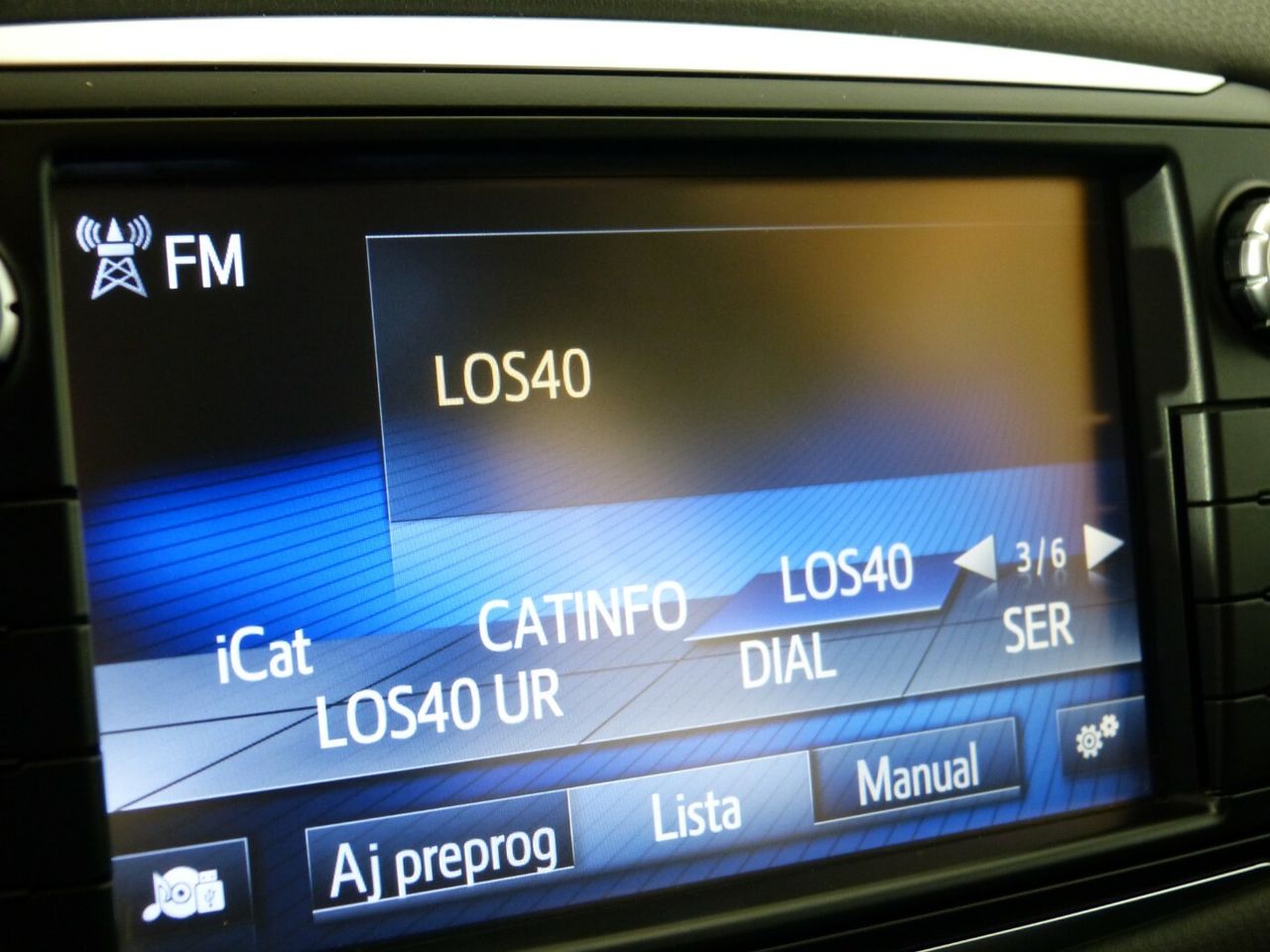 Toyota Yaris 1.5 HYBRID ACTIVE  - Foto 13