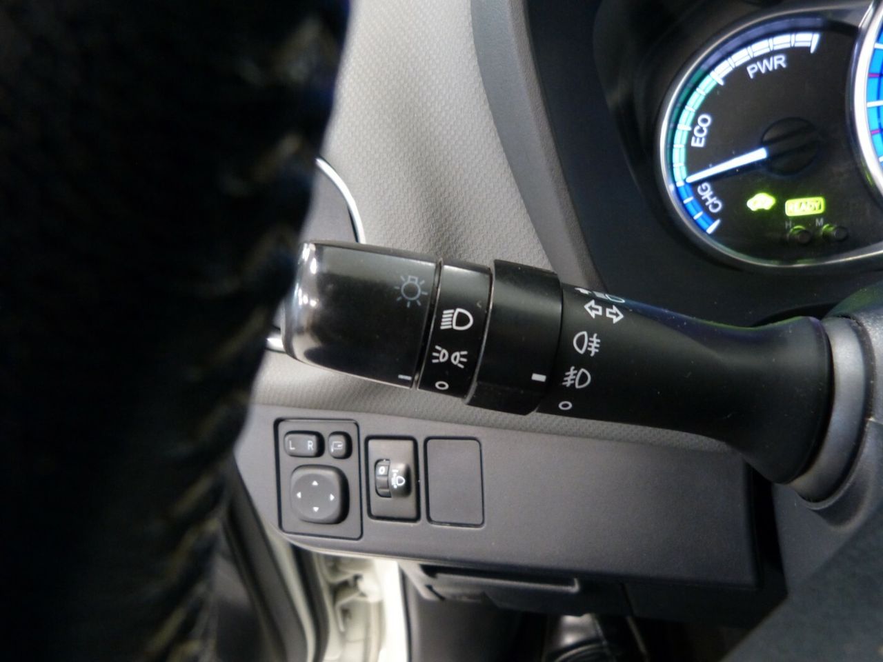 Toyota Yaris 1.5 HYBRID ACTIVE  - Foto 20