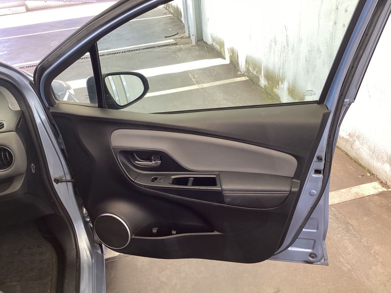 Toyota Yaris ADVANCE - Foto 15