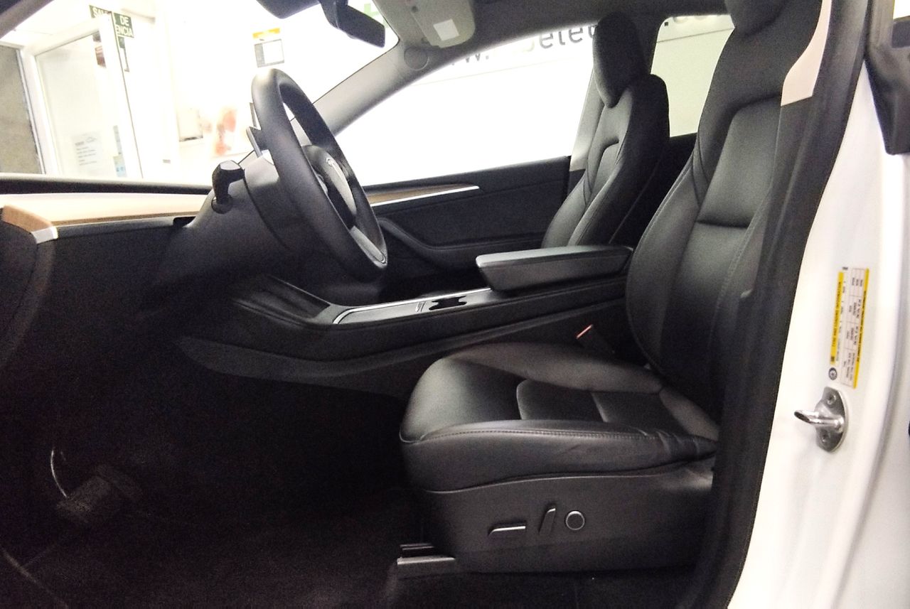 Tesla Model Y Max Range DUAL AWD - Foto 25