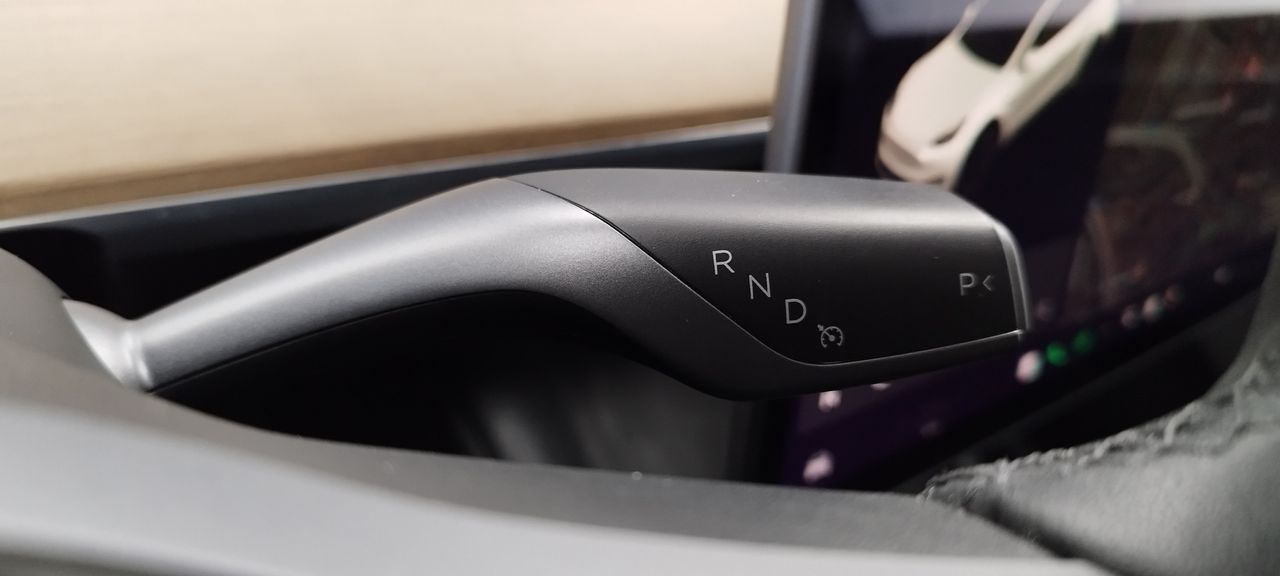 Tesla Model Y Max Range DUAL AWD - Foto 29