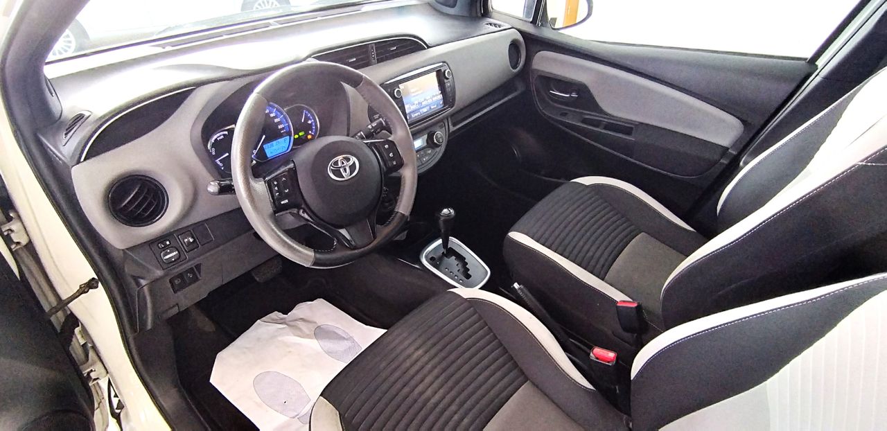 Toyota Yaris ADVANCE - Foto 10