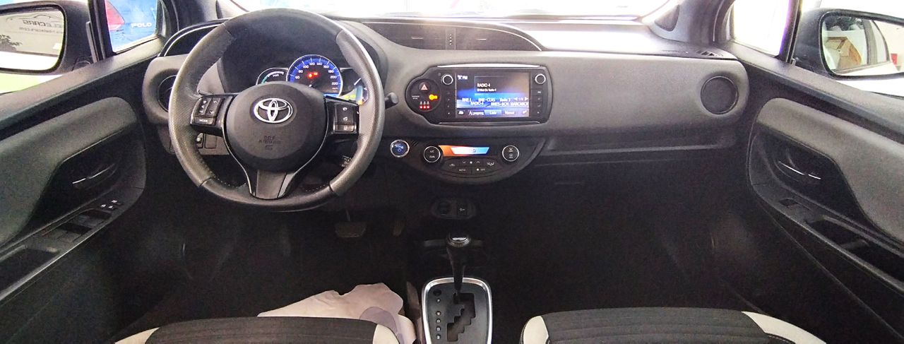 Toyota Yaris ADVANCE - Foto 11