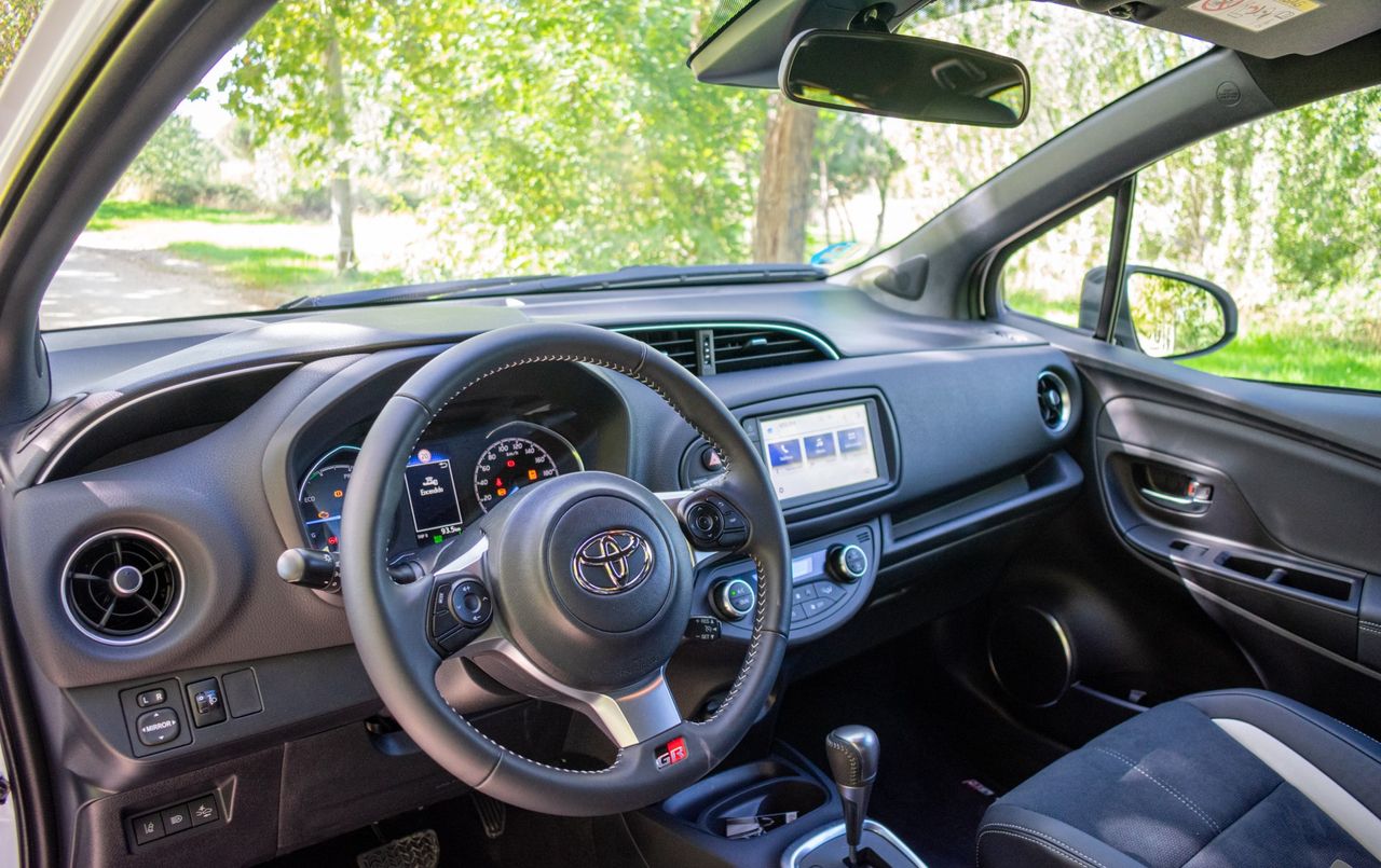 Toyota Yaris GR - Foto 8