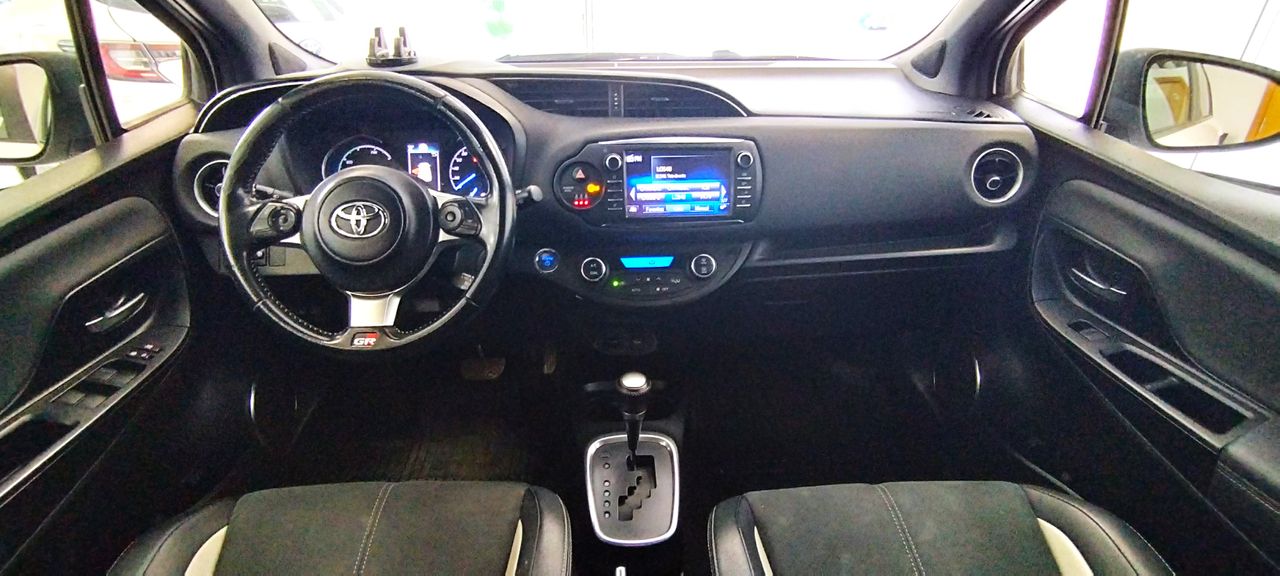 Toyota Yaris GR - Foto 13