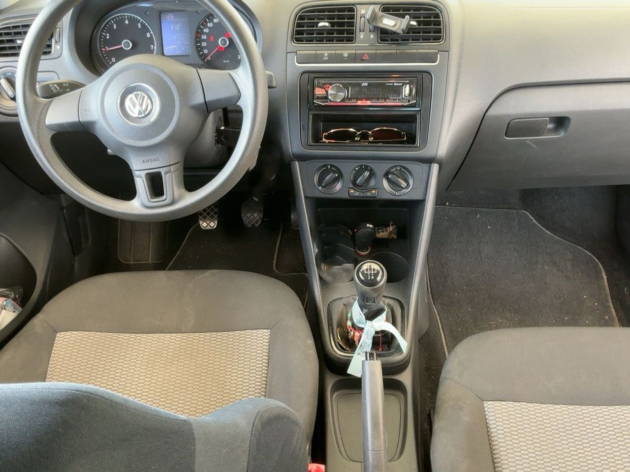 Volkswagen Polo 1.2 ADVANCE - Foto 8