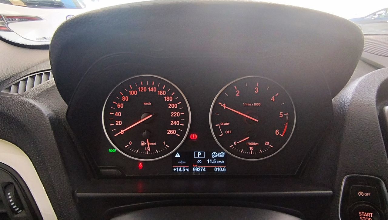 BMW Serie 1 116D URBAN LINE - Foto 12