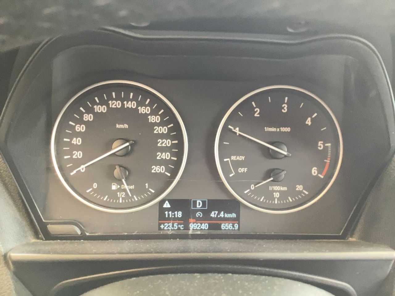 BMW Serie 1 116D URBAN LINE - Foto 8