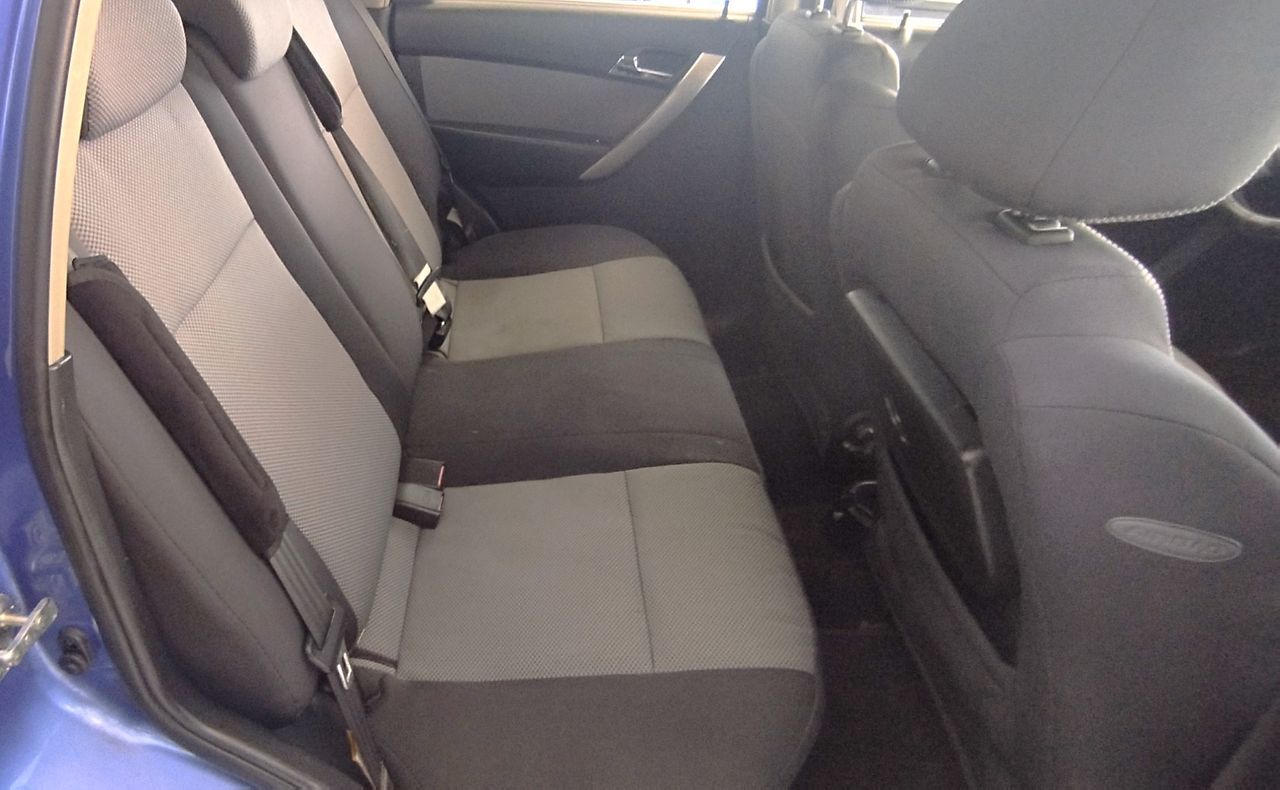 Chevrolet Aveo 1.4 LT - Foto 16