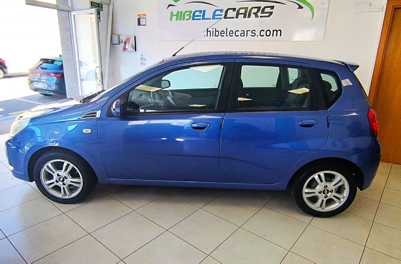 Chevrolet Aveo 1.4 LT - Foto 8