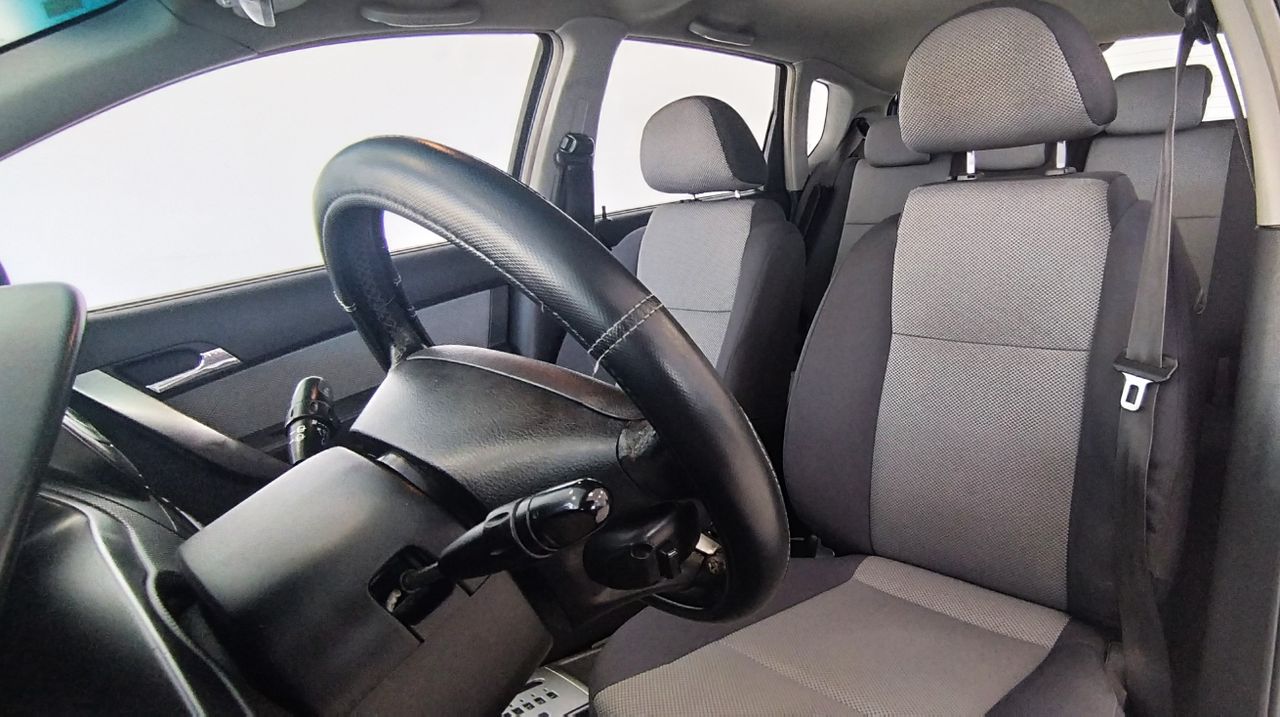 Chevrolet Aveo 1.4 LT - Foto 18