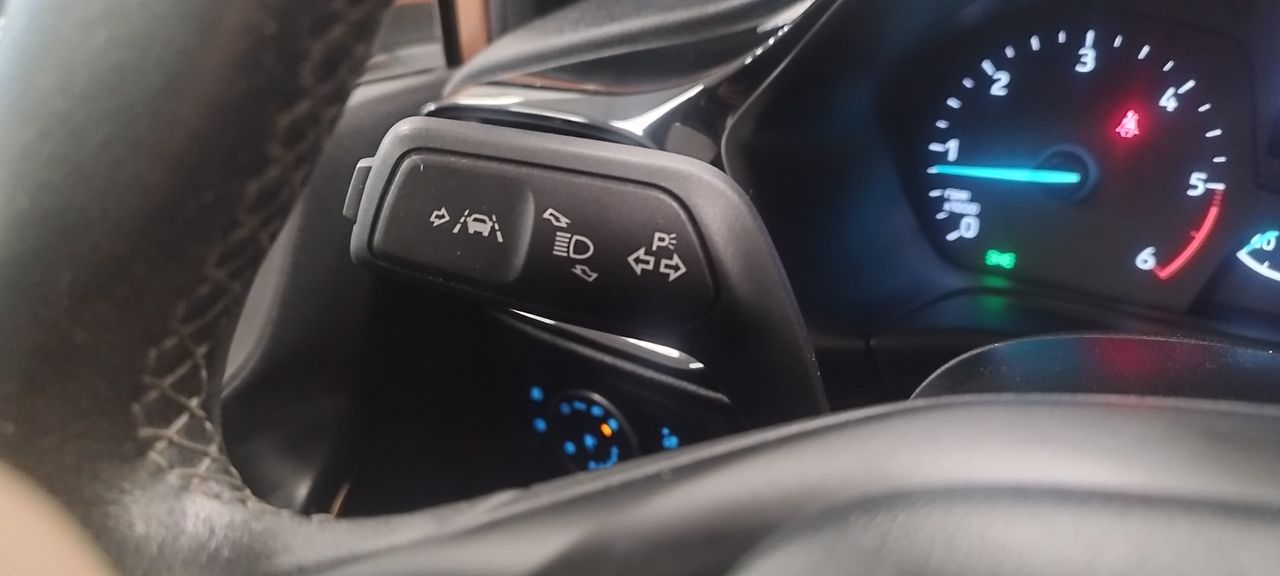 Ford Fiesta 1.5 TDCI vignale - Foto 31