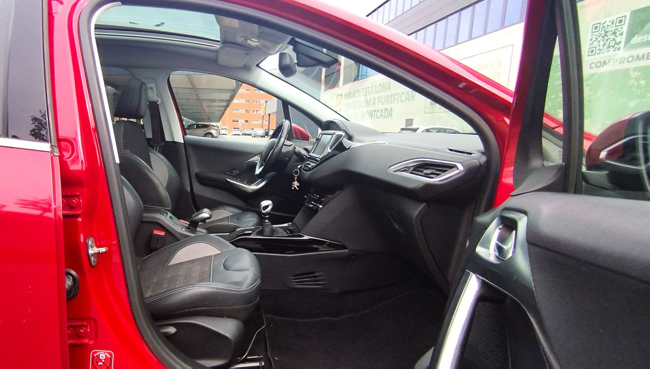 Peugeot 2008 1.6 BLUEHDI ALLURE - Foto 19
