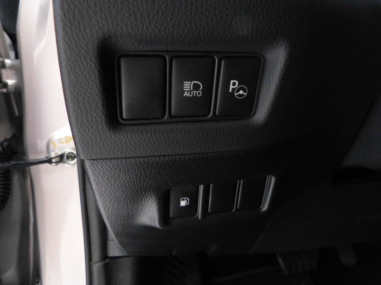 Toyota C-HR ADVANCE - Foto 28