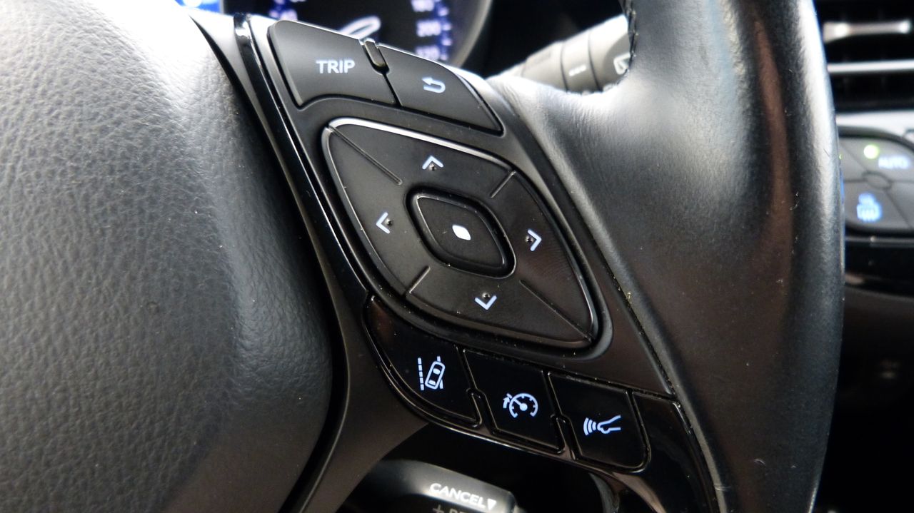 Toyota C-HR ADVANCE - Foto 24