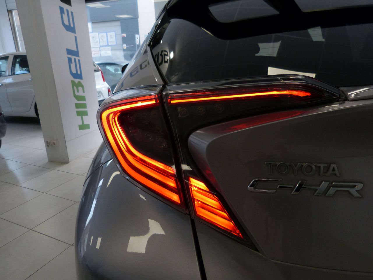 Toyota C-HR ADVANCE - Foto 31