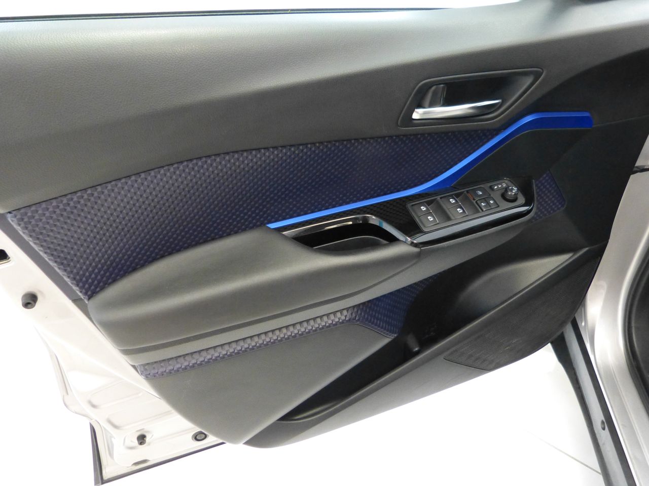 Toyota C-HR ADVANCE - Foto 21