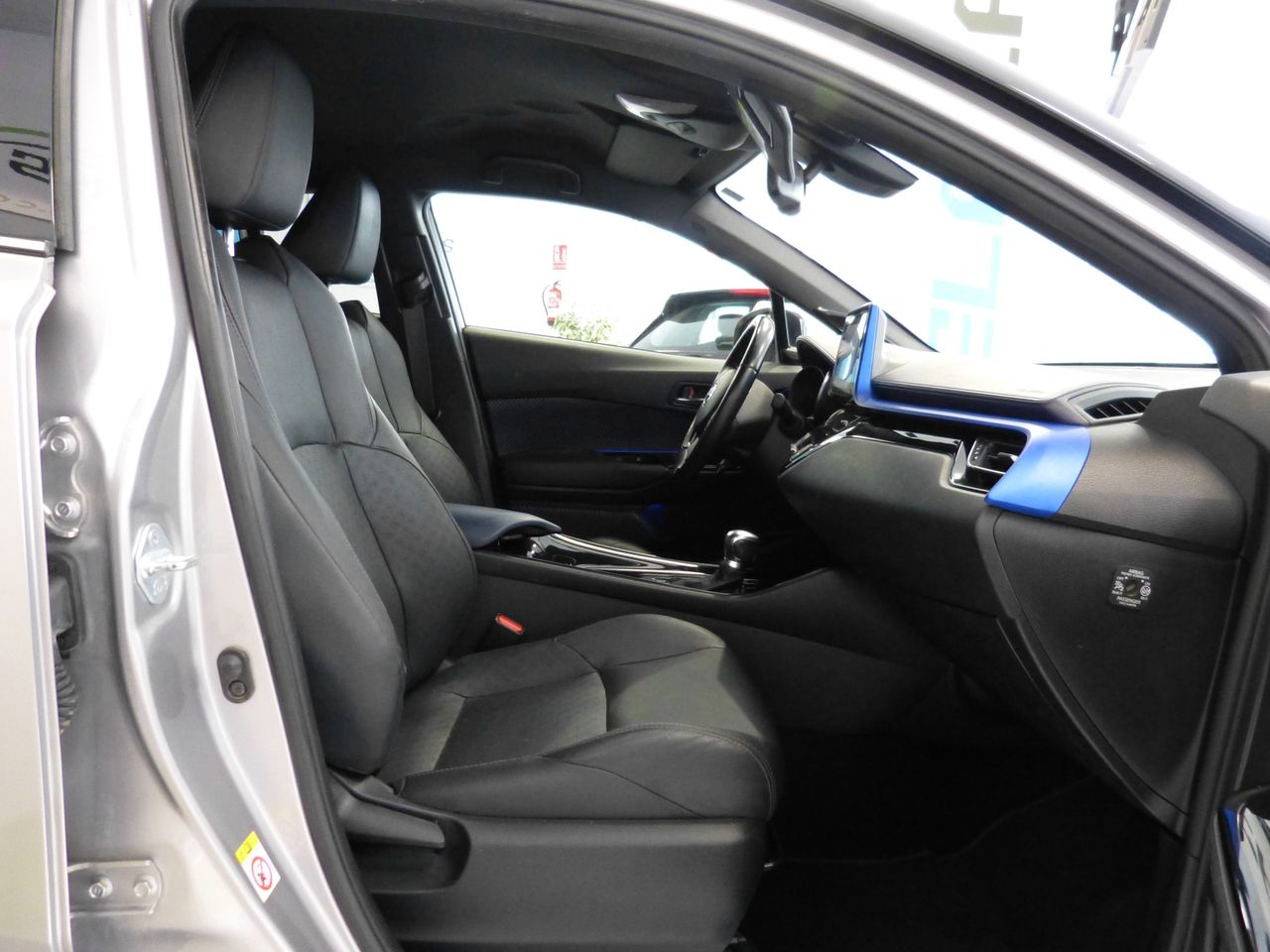 Toyota C-HR ADVANCE - Foto 15