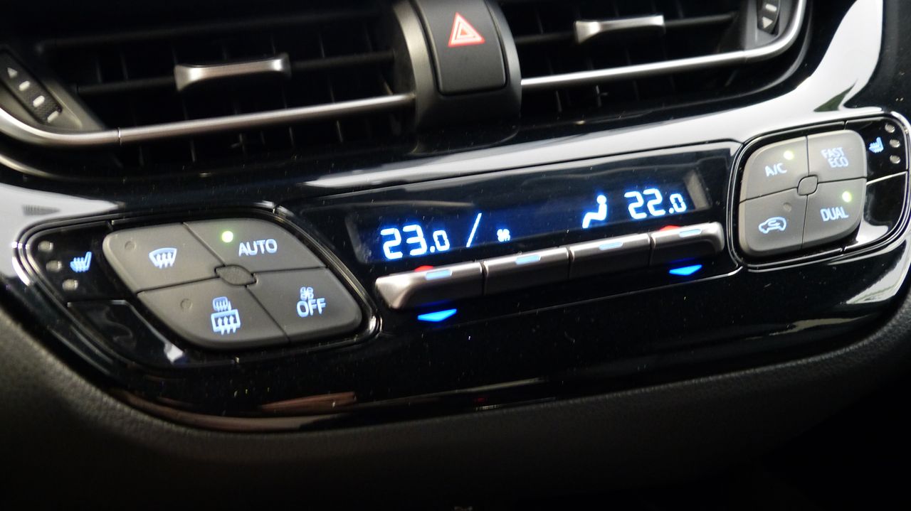 Toyota C-HR ADVANCE - Foto 18