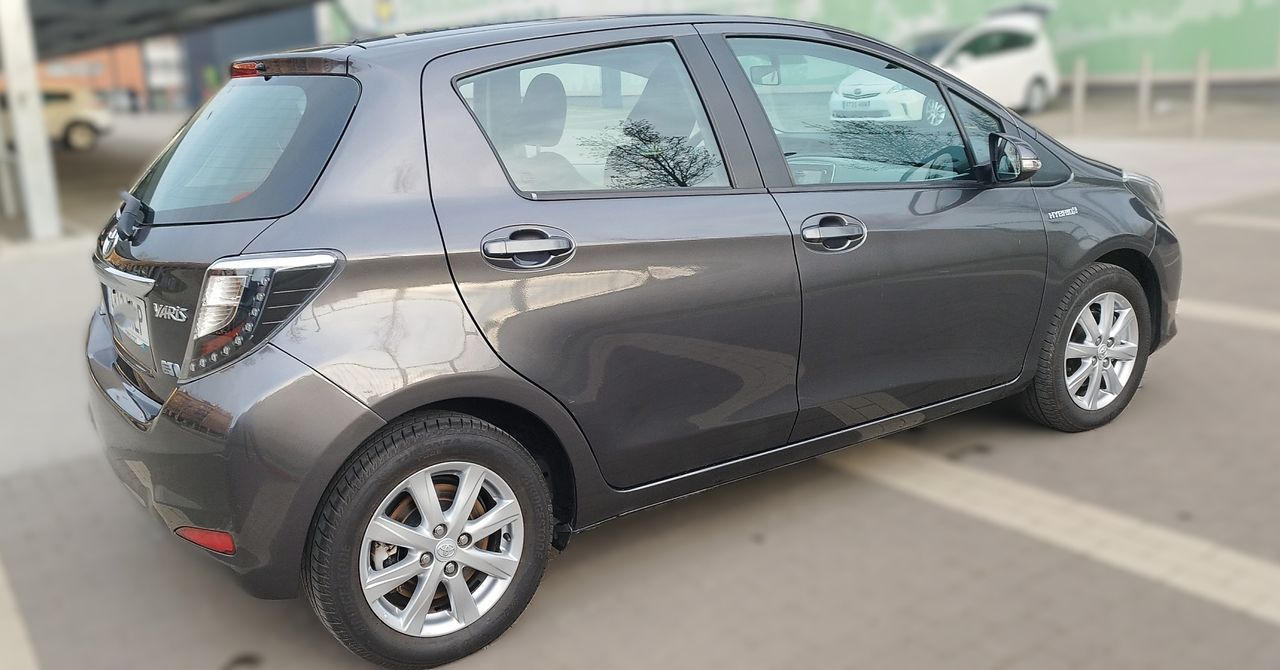 Toyota Yaris 1.5 HSD ACTIVE - Foto 7