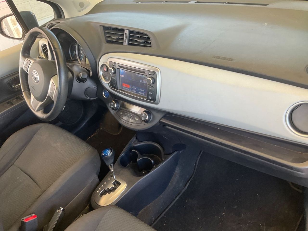 Toyota Yaris 1.5 HSD ACTIVE - Foto 6