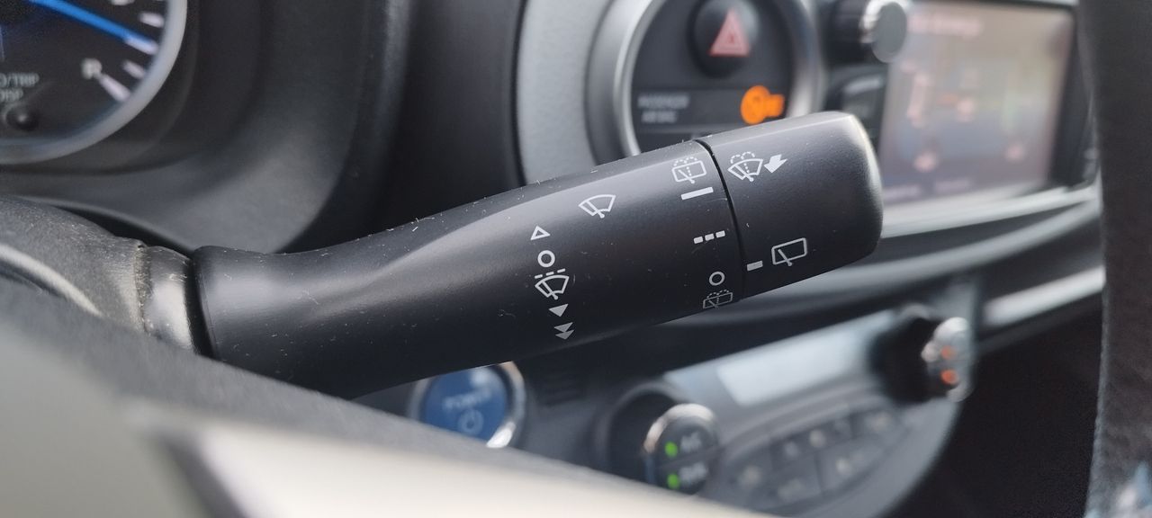 Toyota Yaris 1.5 HSD ACTIVE - Foto 26