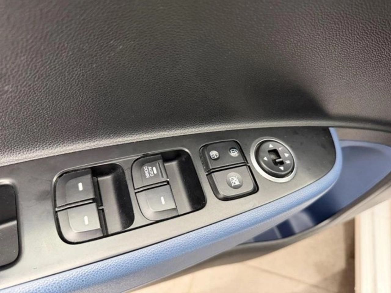 Hyundai i10 TECNO - Foto 11