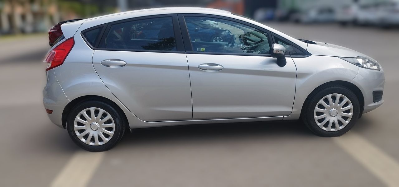 Ford Fiesta 1.25 trend+ - Foto 8