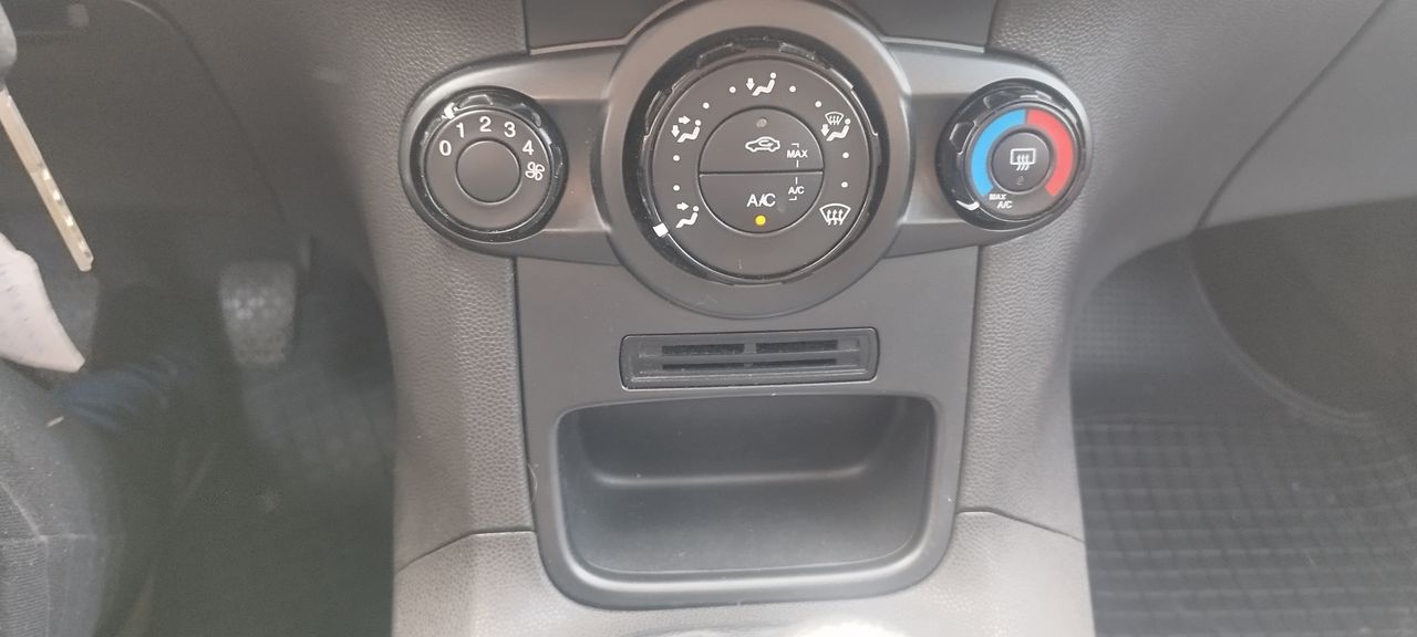 Ford Fiesta 1.25 trend+ - Foto 15