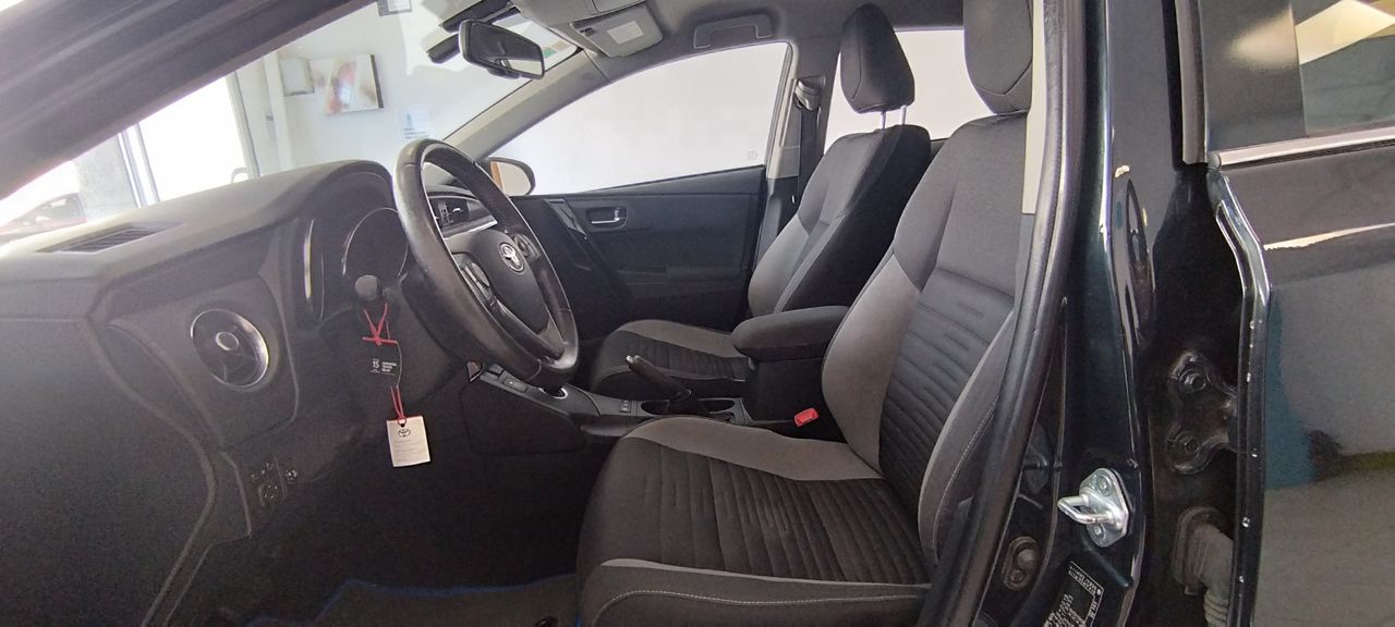Toyota Auris EDITION 45 - Foto 10