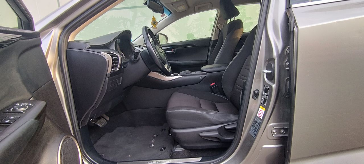 Lexus NX CORPORATE NAVI - Foto 18