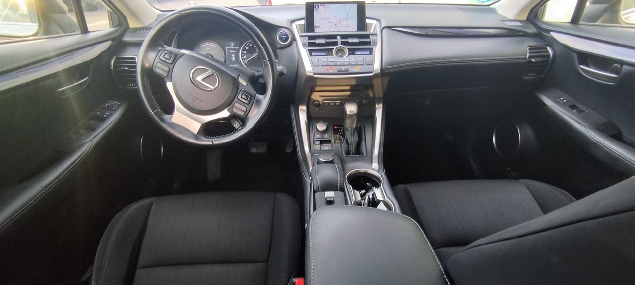 Lexus NX CORPORATE NAVI - Foto 11