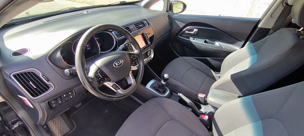 Kia Rio XTECH - Foto 9