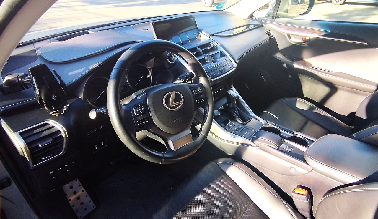Lexus NX luxury - Foto 13
