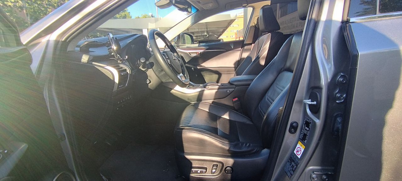Lexus NX luxury - Foto 19
