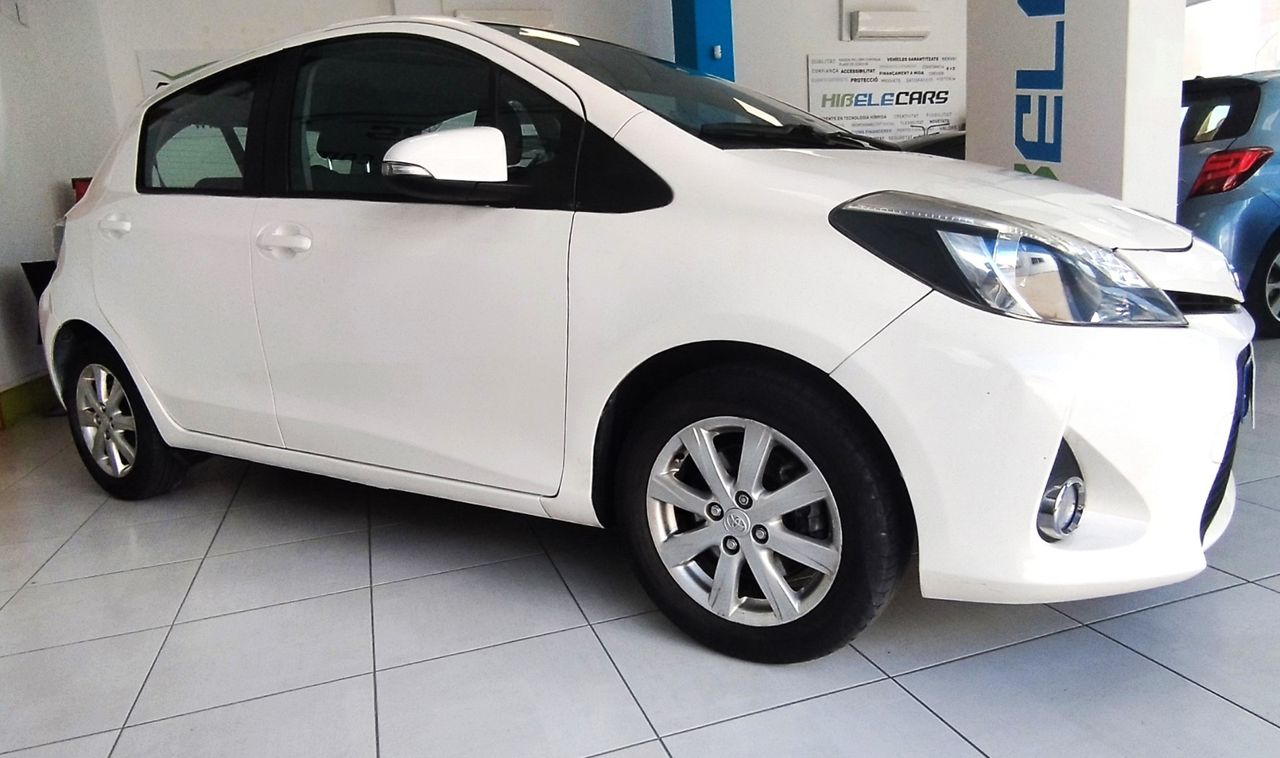 Toyota Yaris 5p Híbrido Active - Foto 3