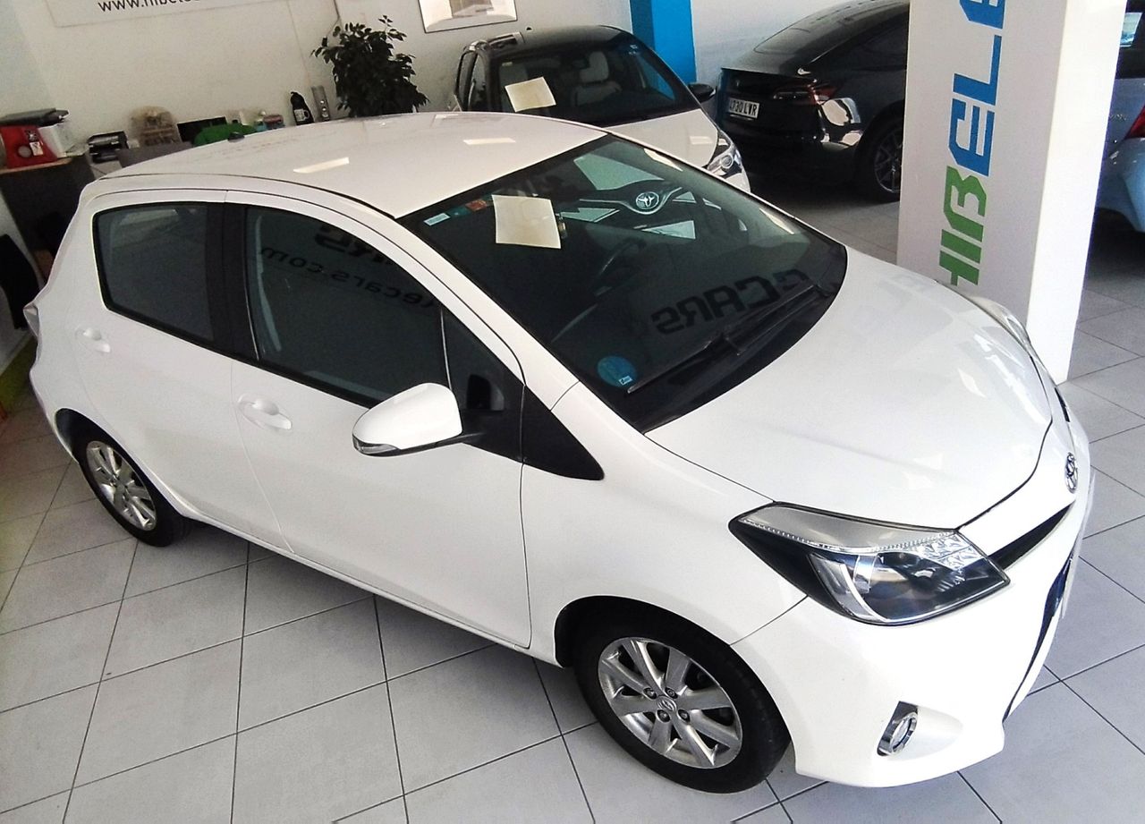 Toyota Yaris 5p Híbrido Active - Foto 4