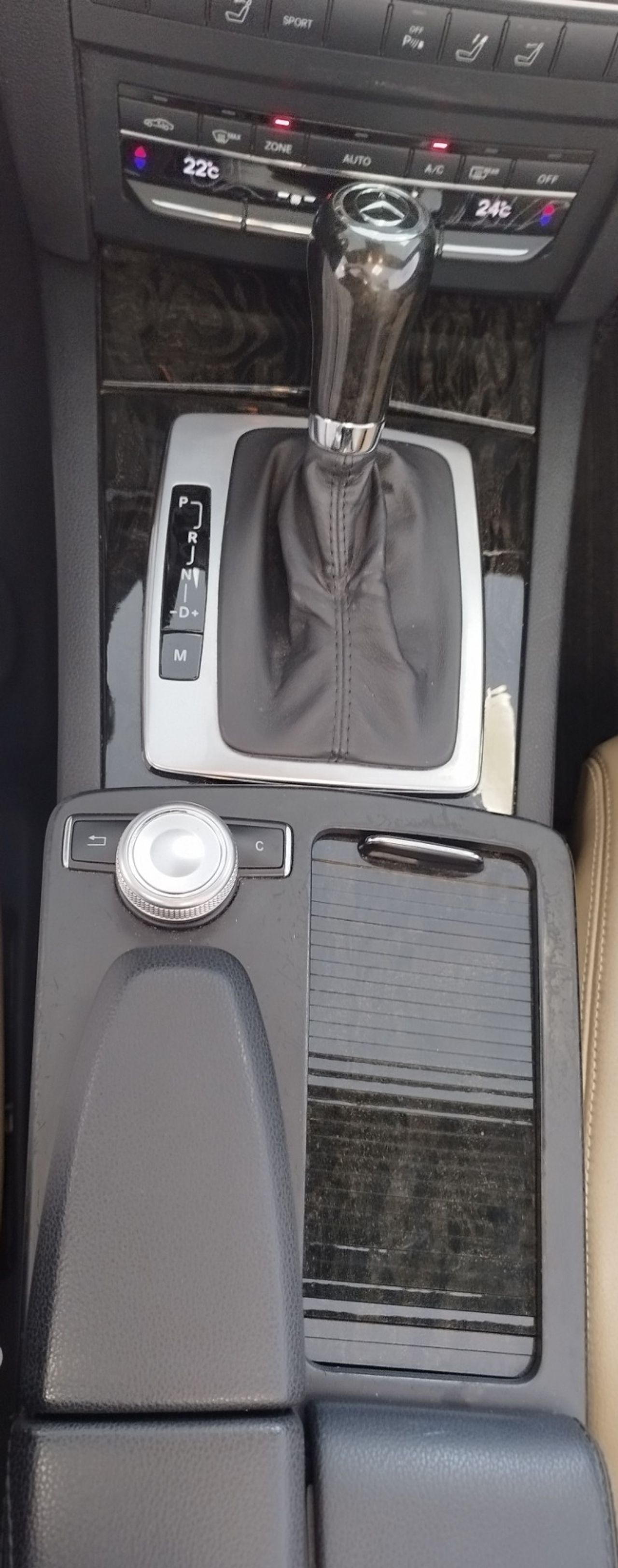Mercedes Clase E E 200 BlueEFFICIENCY Cabrio Aut. - Foto 25