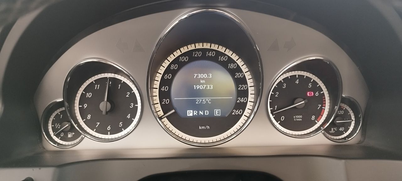 Mercedes Clase E E 200 BlueEFFICIENCY Cabrio Aut. - Foto 14