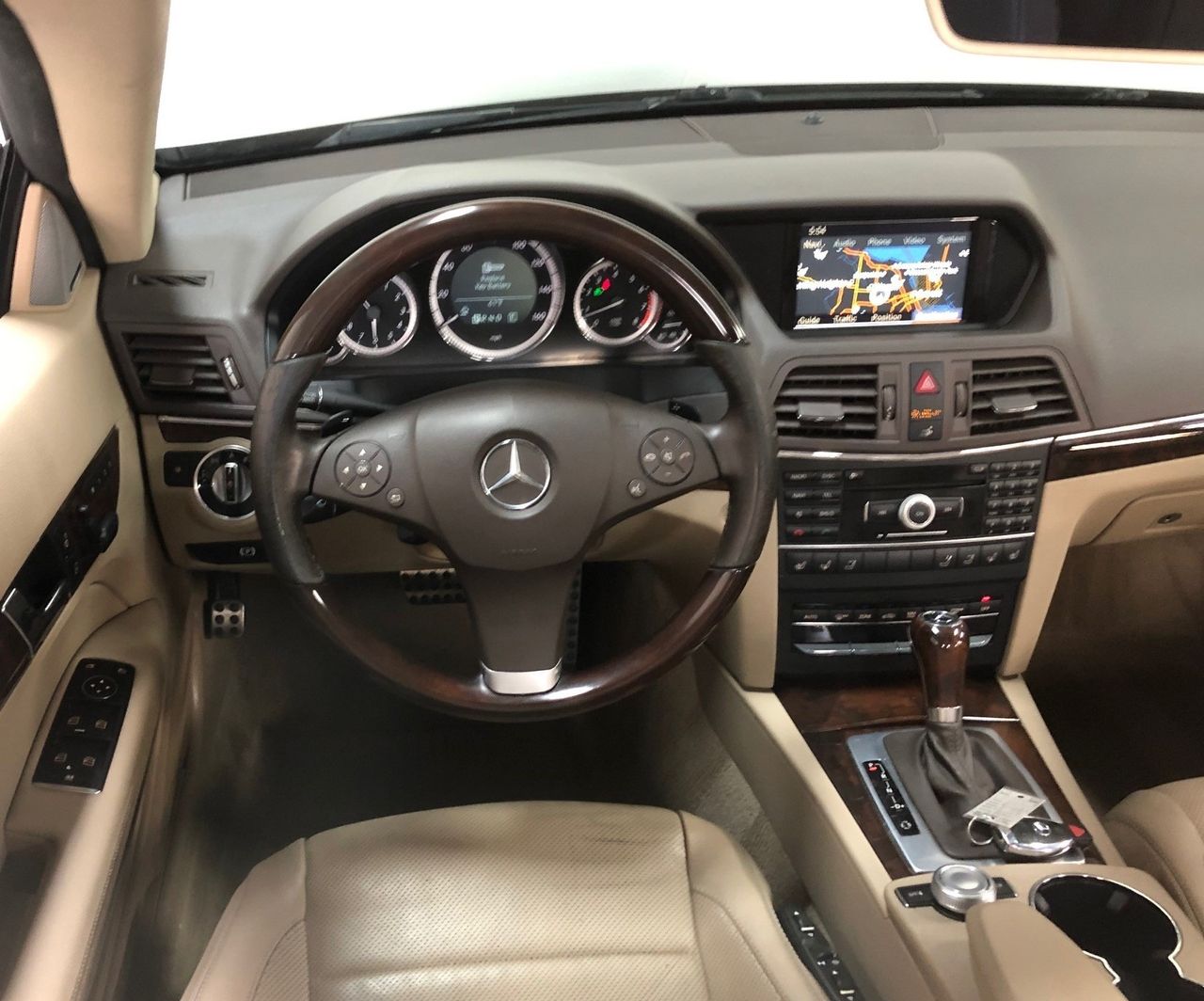 Mercedes Clase E E 200 BlueEFFICIENCY Cabrio Aut. - Foto 5