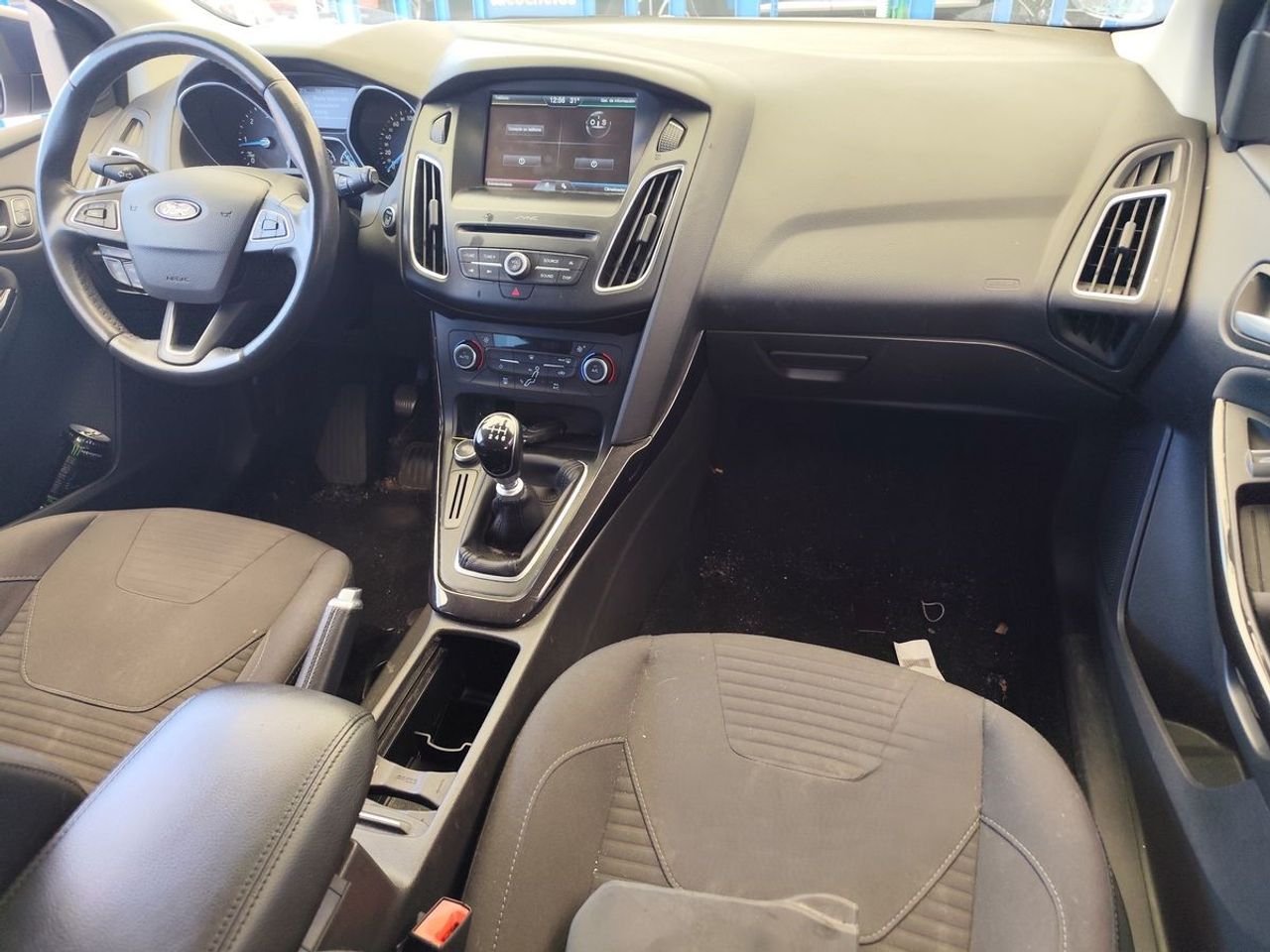 Ford Focus Sportbreak Titanium 1.5 TDCi 120 CV Auto-Start-Stop - Foto 4